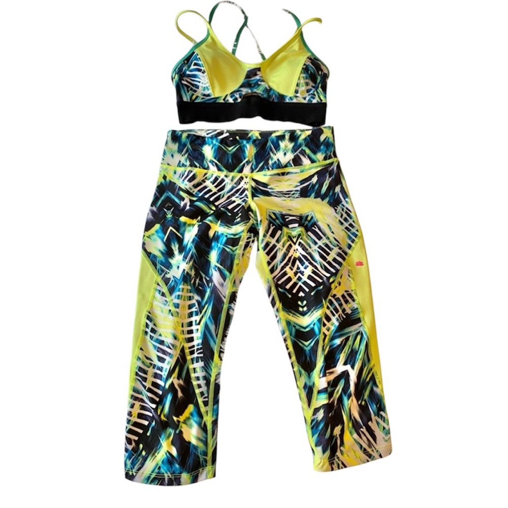 Leggings & Sports Bra Set in Neon Yellow, Green, Blue, & Black